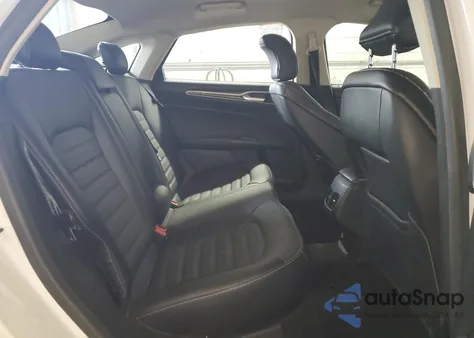 2017 Ford Fusion Se Hybrid z USA, uszkodzony, nr VIN 3FA6P0LU7HR359609